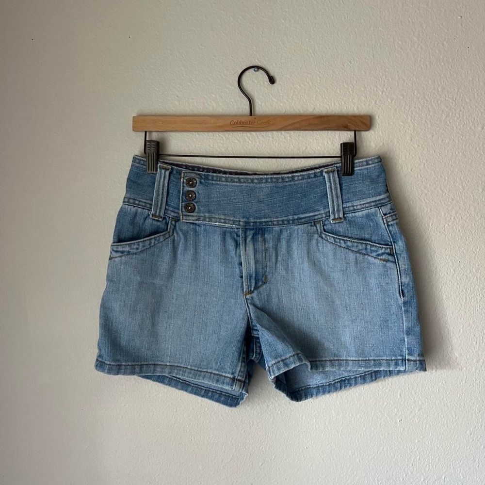 Tommy Hilfiger Y2K 00s denim jean shorts size 4 preppy casual